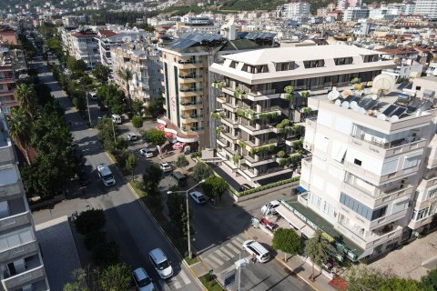 2+1 Takvåning  i Alanya, Antalya, Turkiet Nr. 52287 - 3