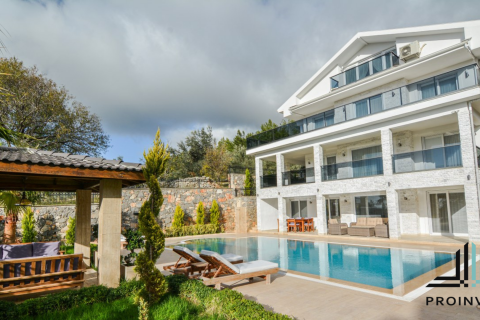 5+1 Villa  i Fethiye, Mugla, Turkiet Nr. 52391 - 2