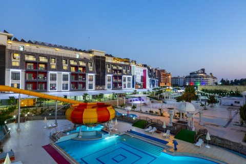 1+1 Lägenhet  i Alanya, Antalya, Turkiet Nr. 58997 - 2