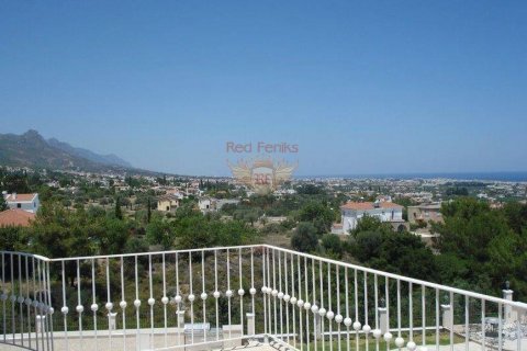 4+1 Villa  i Girne,  Nr. 64700 - 2