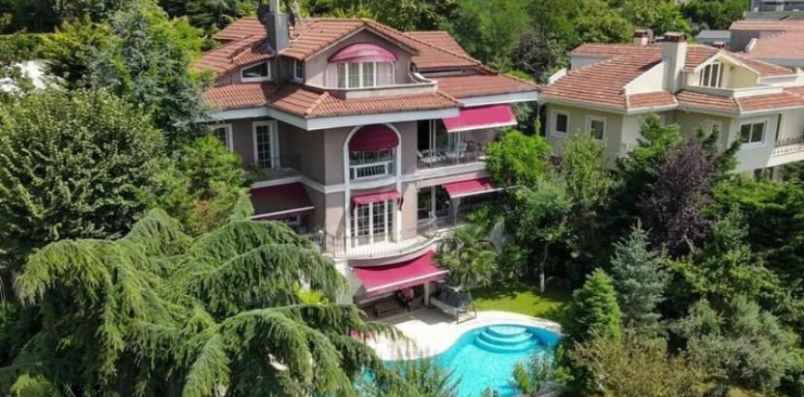 5+1 Villa  i Beykoz, istanbul, Turkiet Nr. 71045