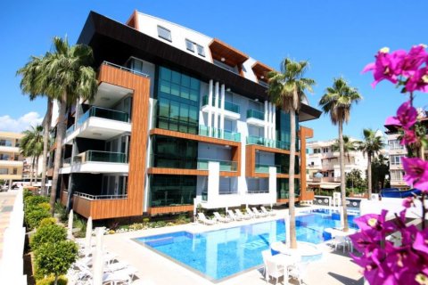 2+1 Lägenhet  i Oba, Antalya, Turkiet Nr. 69006 - 1