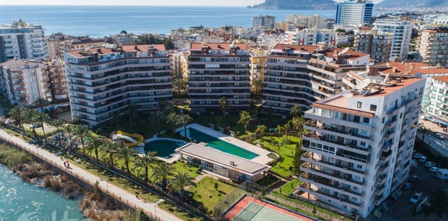 2+1 Lägenhet  i Alanya, Antalya, Turkiet Nr. 76348