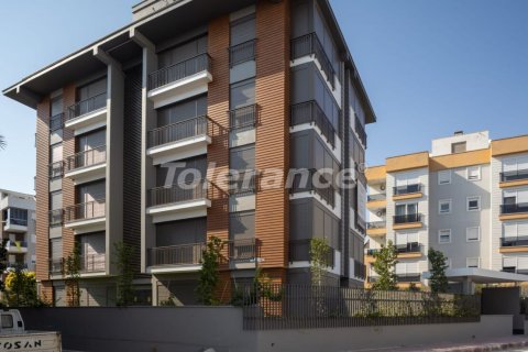 1+1 Lägenhet  i Lara, Antalya, Turkiet Nr. 61588 - 1