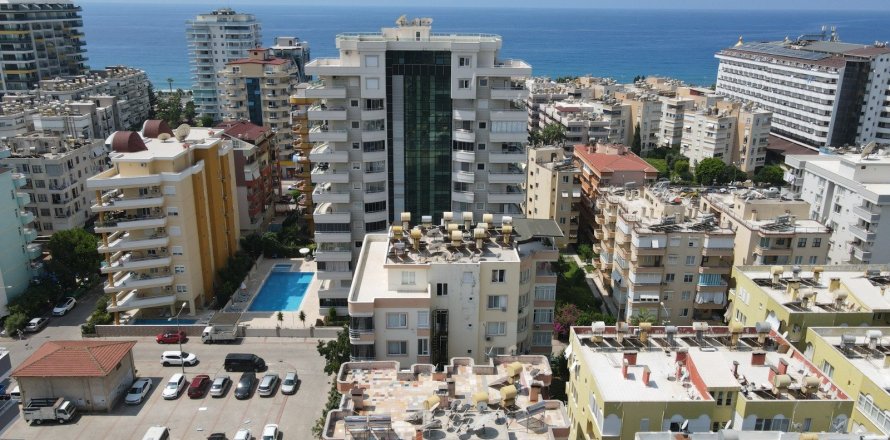 2+1 Lägenhet  i Mahmutlar, Antalya, Turkiet Nr. 84354