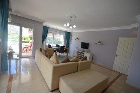 2+1 Lägenhet  i Oba, Antalya, Turkiet Nr. 84330 - 9