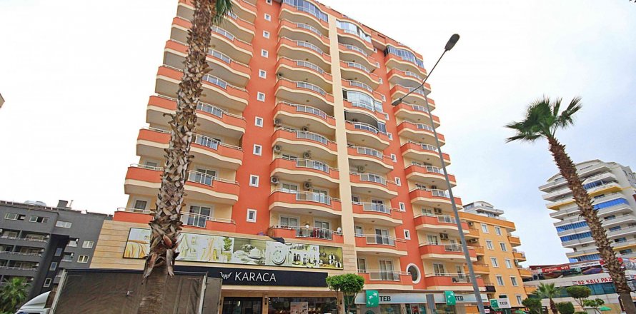 2+1 Lägenhet  i Mahmutlar, Antalya, Turkiet Nr. 84370