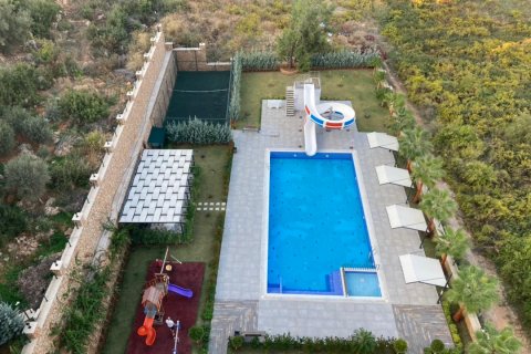 2+1 Lägenhet  i Tosmur, Alanya, Antalya, Turkiet Nr. 83035 - 2