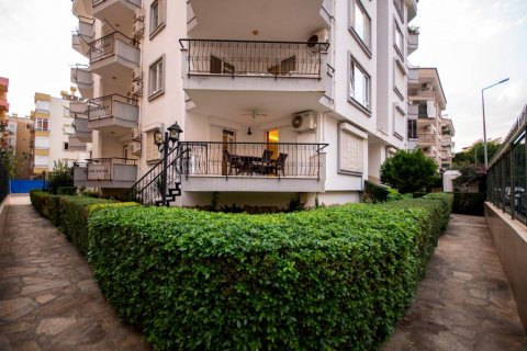 2+1 Lägenhet  i Oba, Antalya, Turkiet Nr. 80271 - 1