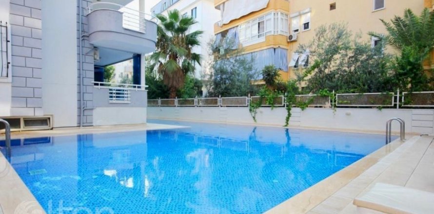 3+1 Takvåning  i Oba, Antalya, Turkiet Nr. 79864