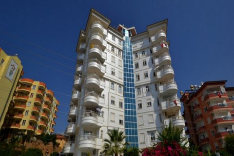 2+1 Lägenhet  i Tosmur, Alanya, Antalya, Turkiet Nr. 79744 - 1