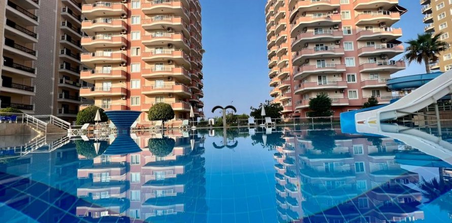 2+1 Lägenhet  i Mahmutlar, Antalya, Turkiet Nr. 84353