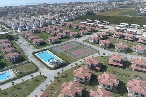 Konut kompleksi   Kuşadası, Aydın, Türkiye №39432 - 1