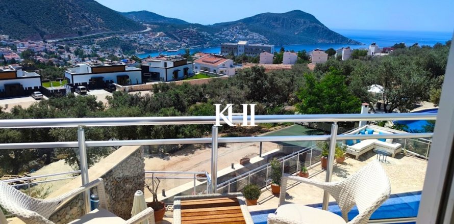 Villa  3+4  Kalkan, Antalya, Türkiye №42910