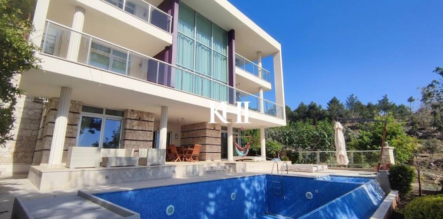 Villa  4+5  Kalkan, Antalya, Türkiye №40455