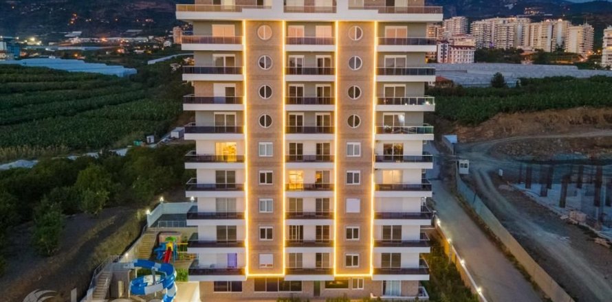 Dubleks daire  5+1  Mahmutlar, Antalya, Türkiye №67524