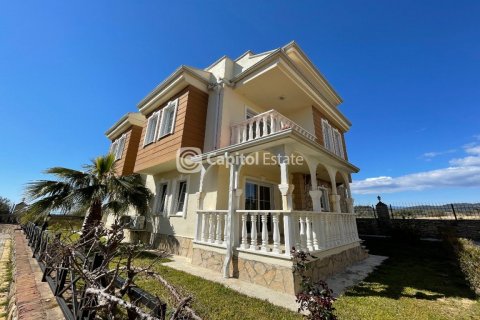 Villa  1+3  Antalya, Türkiye №74356 - 1