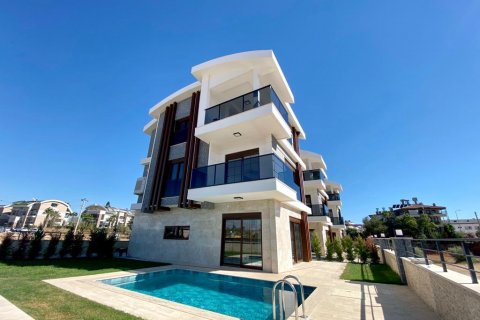 Villa  4+1  Side, Antalya, Türkiye №77425 - 1