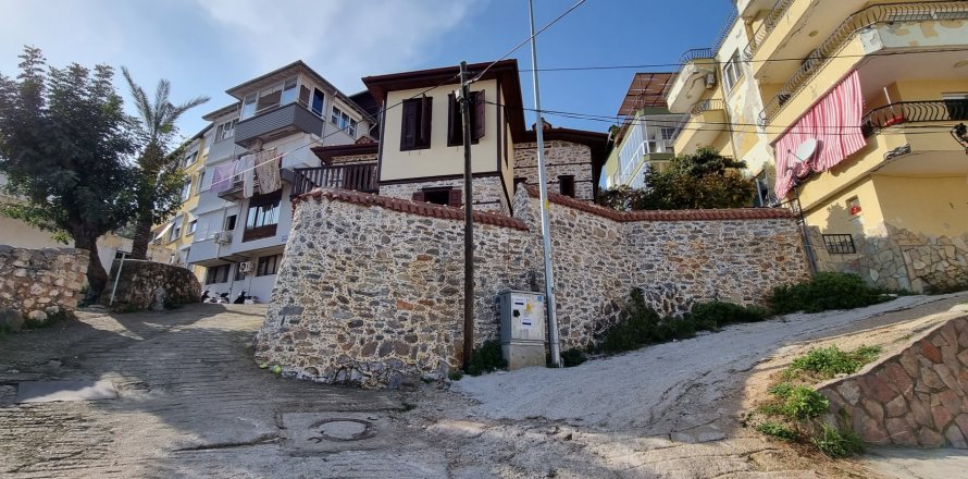 Villa  2+1  Alanya, Antalya, Türkiye №84304