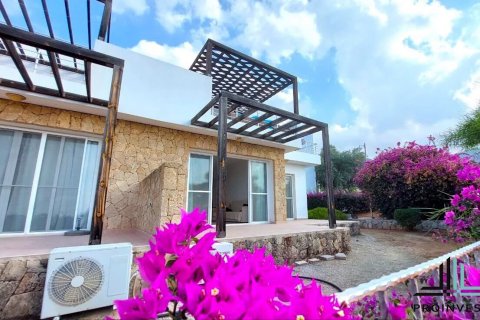 Daire 2+1 Bahçeli, Girne, №84145 - 10