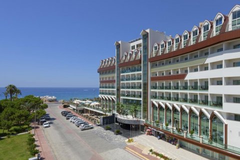 Продажа отеля в Аланье, Анталья, Турция, 11250м2, №8597 – фото 3