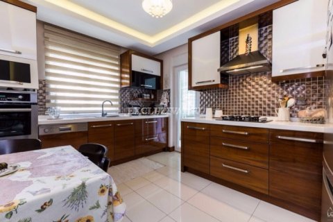 Продажа квартиры  в Анталье, Турция 3+1, 175м2, №9627 – фото 5