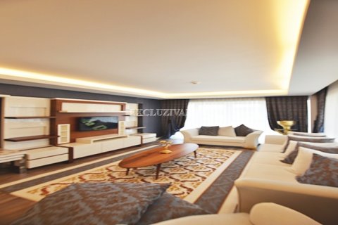 Продажа квартиры в Стамбуле, Турция 3+1, 140м2, №9678 – фото 3