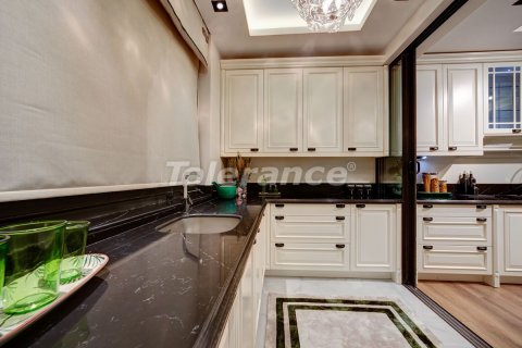 Продажа квартиры  в Мерсине, Турция 4+1, 290м2, №25215 – фото 15