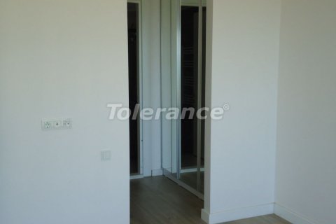 Продажа квартиры  в Мерсине, Турция 2+1, 135м2, №30642 – фото 12