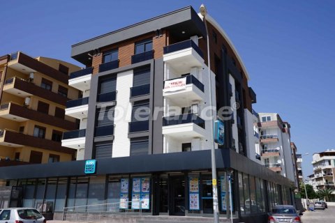 Продажа квартиры  в Анталье, Турция 1+1, 70м2, №30571 – фото 1
