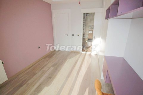 Продажа квартиры  в Мерсине, Турция 2+1, 140м2, №29896 – фото 8