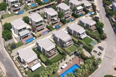 Продажа виллы  в Бодруме, Мугле, Турция студия, №38086 – фото 4