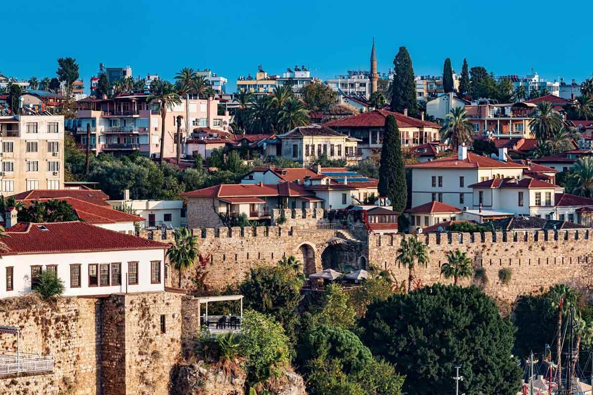 Стоит ли покупать квартиру в Турции для сдачи в аренду?