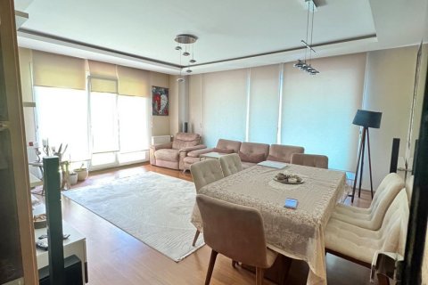 Продажа квартиры в Стамбуле, Турция 3+1, 150м2, №42702 – фото 19