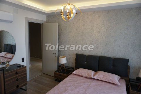 Продажа квартиры  в Мерсине, Турция 3+1, 205м2, №30665 – фото 11