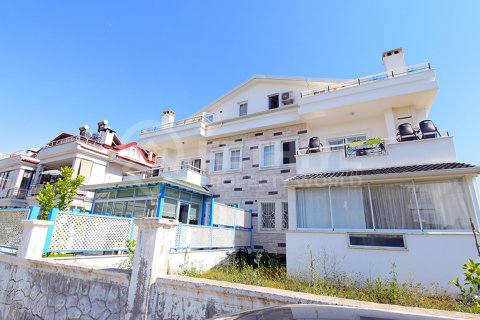 Продажа квартиры  в Фетхие, Мугле, Турция 4+1, 220м2, №45786 – фото 1
