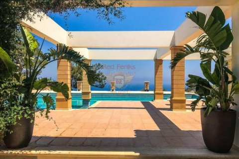 Продажа виллы  в Гирне, Северный Кипр 4+1, 515м2, №48577 – фото 2