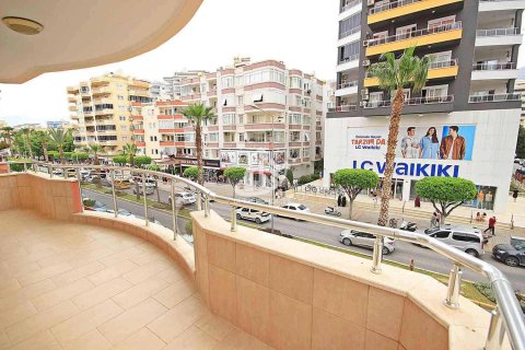 Продажа квартиры  в Махмутларе, Анталье, Турция 2+1, 130м2, №50288 – фото 23