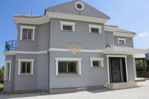 Продажа виллы  в Гирне, Северный Кипр 3+1, 330м2, №48010 – фото 29