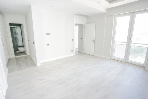 Продажа квартиры  в Анталье, Турция 1+1, 93м2, №52753 – фото 2