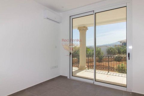Продажа квартиры  в Гирне, Северный Кипр 3+1, 105м2, №50406 – фото 12