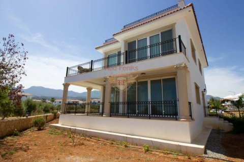 Продажа квартиры  в Гирне, Северный Кипр 3+1, 105м2, №50406 – фото 19