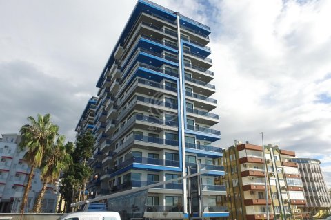 Жилой комплекс Konak Twin Tower Residence &#8212; стильные квартиры на первой линии  в Аланье, Анталья, Турция №56035 – фото 2