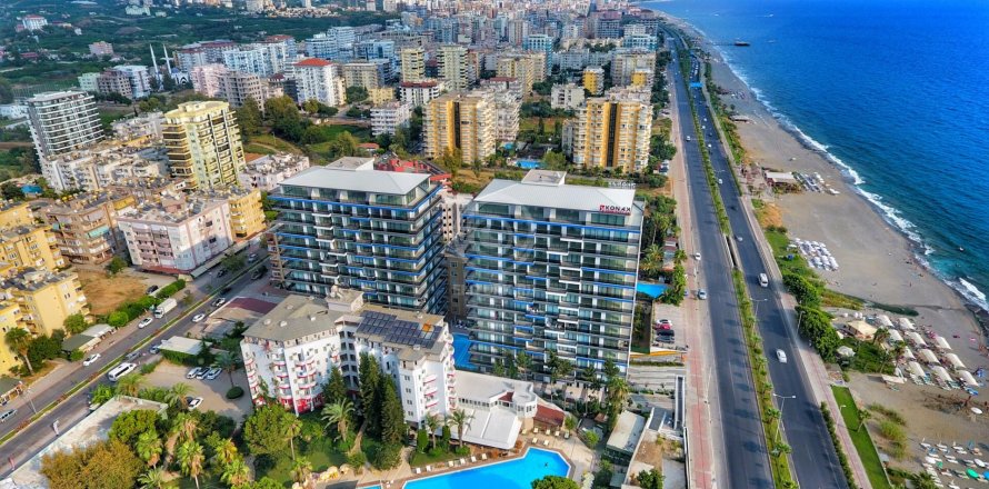 Жилой комплекс Konak Twin Tower Residence &#8212; стильные квартиры на первой линии  в Аланье, Анталья, Турция №56035
