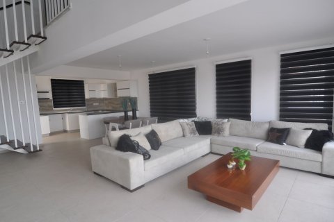 Продажа квартиры  в Фамагусте, Северный Кипр 2+1, 107.5м2, №61548 – фото 1