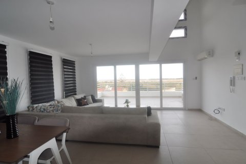 Продажа квартиры  в Фамагусте, Северный Кипр 2+1, 107.5м2, №61548 – фото 2