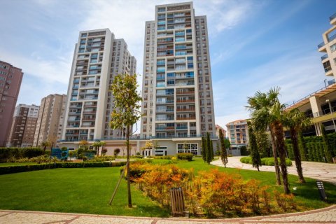 Продажа квартиры  в Бейликдюзю, Стамбуле, Турция 2+1, 164м2, №65576 – фото 1