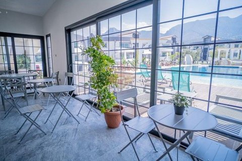 Продажа квартиры  в Гирне, Северный Кипр 2+1, 75м2, №71286 – фото 24