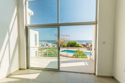 Продажа квартиры  в Гирне, Северный Кипр 3+1, 200м2, №71265 – фото 8