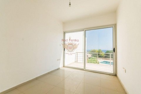Продажа квартиры  в Гирне, Северный Кипр 3+1, 200м2, №71193 – фото 17